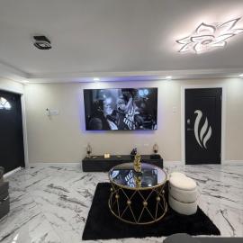 Elysium Noire, hotel in Spanish Town