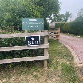 Old Ningwood Station Bed & Breakfast, Ningwood, Isle of Wight PO41 0TG