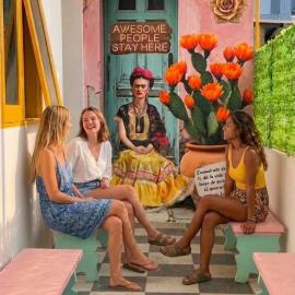 Decasa Female House, hotel a Malang