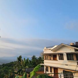 Hillview Holidays