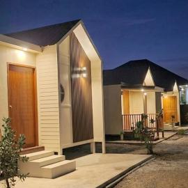 ทริปเปิ้ลพีวิลล่า โพธาราม, hotel en Ratchaburi