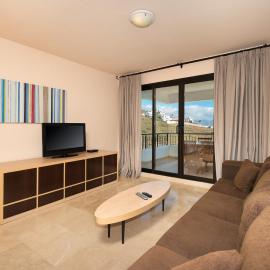 Apartamento vista mar lateral, hotel in Torrox Costa