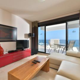 Apartamento de 2 dormitorios vista mar con parking