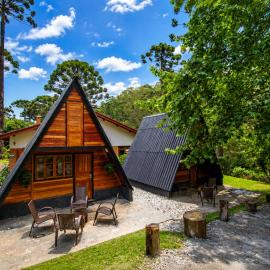 Empório reserva da serra - Opções de chalés e Hidromassagem, hotel in Campos do Jordão