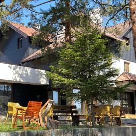 Vila Plamenac, hotel v destinaci Divčibare
