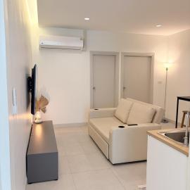 2 Bed & 2 Bath Suite, 5th floor, hotel in Ban Bang Toei (1)