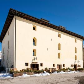 Hotel Dimora Storica La Mirandola, hotel em Passo del Tonale