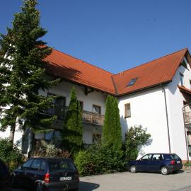 Landgasthof Asum, hotel en Dasing
