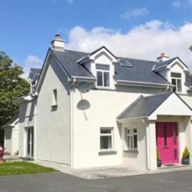 Atlantic Way Cottage - Peaceful Connemara Retreat Near Aran Islands