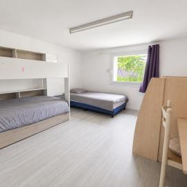 maison d'hôte et espace de repos, hotel in Prades