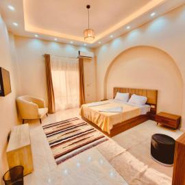 Djorff Palace - Private villa & swimming pool & central location, hotel v destinaci Al Aqālitah
