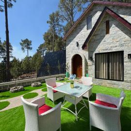 Swiss Chalet Near Murree, hotel in Bhāngal