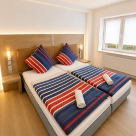 Nice Flats Premium 4 Zimmer 6 Bett Apartment, 3 Schlafzimmer, SmartTV, Küche