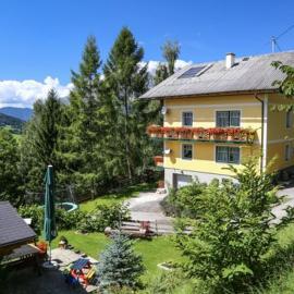 Haus Weisl, hotel a Erlsberg