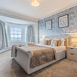 Bay Apartment 2