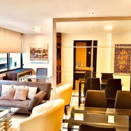 Lovely couzy apartment at Puerto Santa Ana, hôtel à Guayaquil