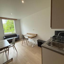 Cosy Studio Rives de Charente 10 min Angouleme, hotel in Saint-Yrieix-sur-Charente