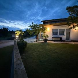 Apartmani HeManoS, hotel a Duga Resa