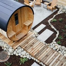 Eaglewood Guesthouse-Walking to shops, Sauna, EV, Hotel in Tofino