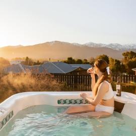 Handy to Town, Spacious, Relaxed - KK14905, hotel in Kaikoura