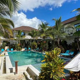 Sand beach boutique hotel, hotel en Bwejuu