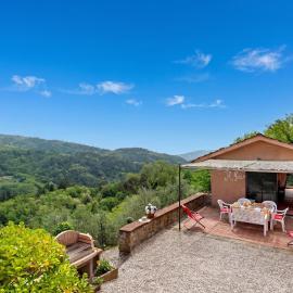 Villa Ortensie - Garden and Views in Marliana - Happy Rentals