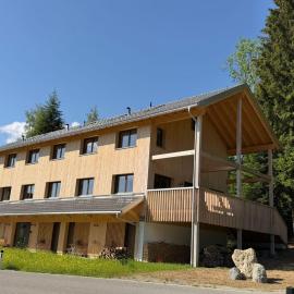Dog-friendly holiday apartment in Bregenzerwald، فندق في Sibratsgfäll