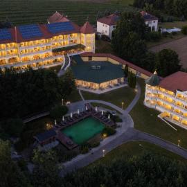 Wellnesshotel Parkschlössl zu Thyrnau Ihr adults only SPA Resort, viešbutis mieste Thyrnau
