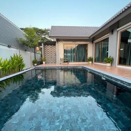 P2 Location pool villa, hotel di Ban Pak Chong