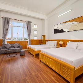 Eluna Lilly Da Lat Hotel, hotel em Da Lat