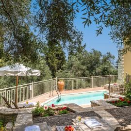 Villas Muscalas by Konnect, 200m from the Beach, hotel u gradu Laka