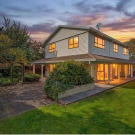 Come together in Christchurch, hotel in Christchurch