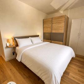 Tranquiloue - Maison de Ville - Puy du Fou 20 min, hotel in Les Herbiers