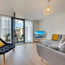 Stephenson View Stylish Staycation City Break