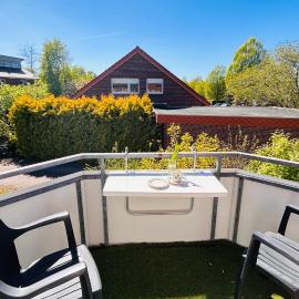 Blumenvilla Staytopus - Heidepark, Kartbahn, Sauna, Parken, khách sạn ở Schneverdingen