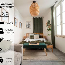 Le Pont Ravet, Hotel in Bernay