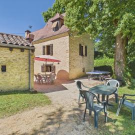 Maison de campagne pour 6 avec piscine et jardin