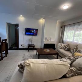 Maya Comfort Homes, hotel di Eldoret