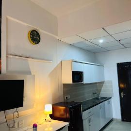 Zen Studio Paramount, Hotel in Greater Noida
