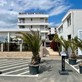 Resort Leon Beach