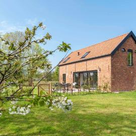 Hello Zeeland - Vakantiewoning Hoeve De Lente