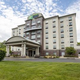 Holiday Inn Express & Suites Columbus - Polaris, an IHG Hotel, hotel i Flint