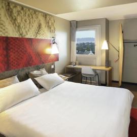 ibis Saint Brieuc Yffiniac, hotel sa Yffiniac