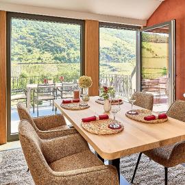 Wohnen am Weingut - Auf dem Ausguck, hotel in Briedel