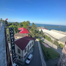 Ganita Life Hotel, hotel i Trabzon