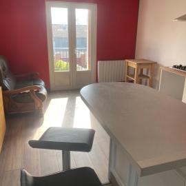 Studio dans maisonnette indépendante: Menneville şehrinde bir otel