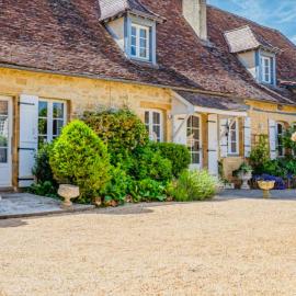 Fleur-de-lis House, French gite