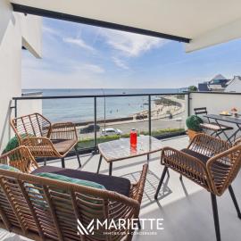 -BLUE- Studio avec vue mer et parking, hotel in Concarneau