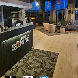 Contact Hôtel Solana, Niort MendesFrance، فندق في نيورْ