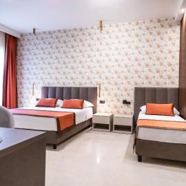 Ambrosia Room & Apartment, Hotel in Rossano